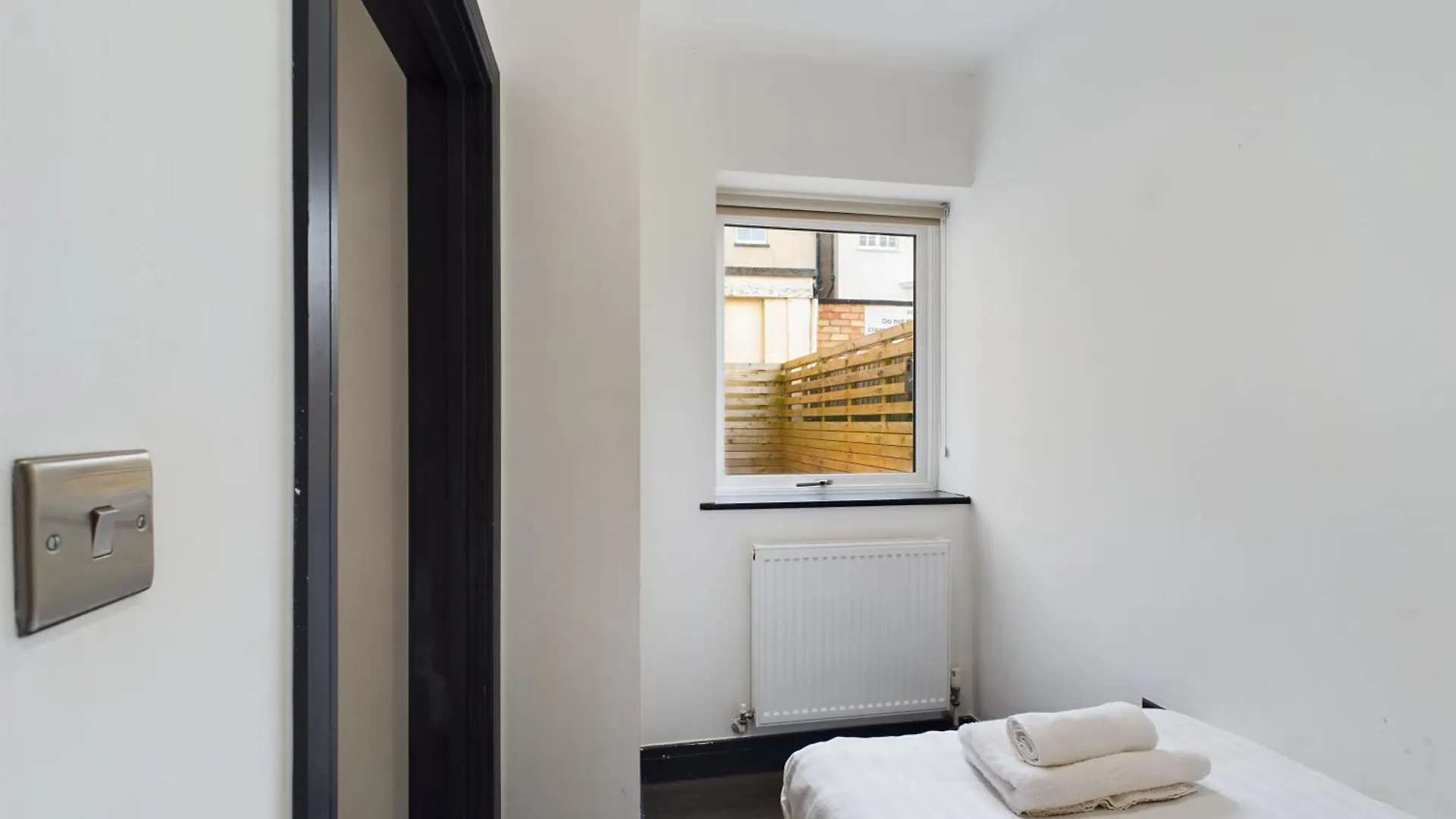 Apartment Orange Horizon - Brighton Central - 6 Beds